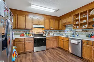 1185 Holly Springs Rd, Lyman, SC 29365 - Photo 12