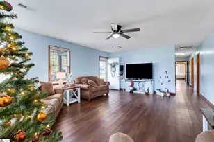 1185 Holly Springs Rd, Lyman, SC 29365 - Photo 8