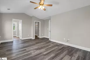 110 W 4th Ave, Easley, SC 29640 - Photo 34