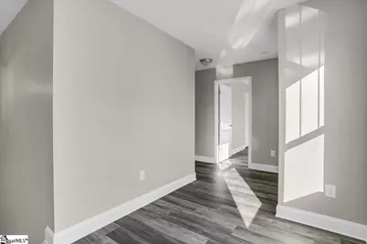 110 W 4th Avenue, Easley, SC 29640 - Photo 20