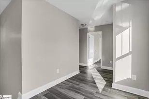 110 W 4th Ave, Easley, SC 29640 - Photo 20