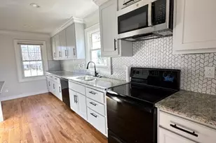 8 Pembroke Ln, Taylors, SC 29687 - Photo 10