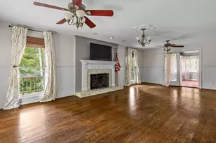 1218 Shadowood Dr, Spartanburg, SC 29301 - Photo 10