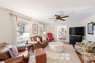 39 Clarendon Ave, Greenville, SC 29609 - Photo 10