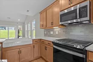 810 Pleasant Fls Dr, Moore, SC 29369 - Photo 10