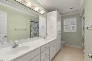 215 Glen Laurel Dr, Easley, SC 29642 - Photo 34