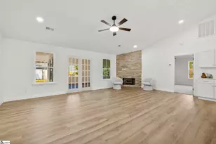 206 Dexter Bend Ct, Fountain Inn, SC 29644 - Photo 6