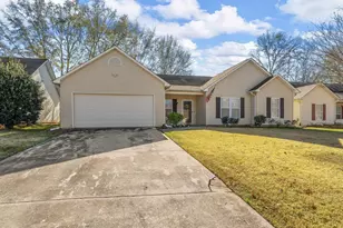 515 Lavendula St, Spartanburg, SC 29301 - Photo 2