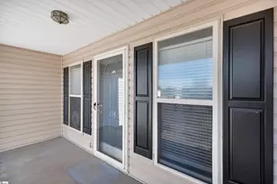 114 Meadowood Dr, Anderson, SC 29626 - Photo 2