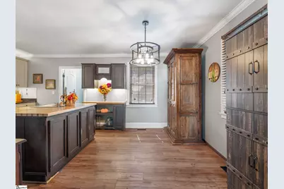 17 Crystal Avenue, Greenville, SC 29605 - Photo 12