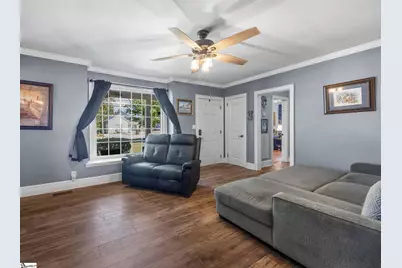 17 Crystal Avenue, Greenville, SC 29605 - Photo 8