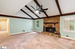 310 Slopingwood Ln, Spartanburg, SC 29301 - Photo 10