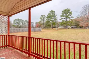 1061 Nazareth Rd, Spartanburg, SC 29301 - Photo 2