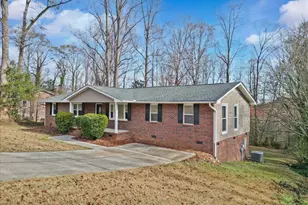 104 Cascade Dr, Greer, SC 29651 - Photo 2