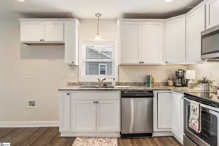 53 Main St, Pelzer, SC 29669 - Photo 8