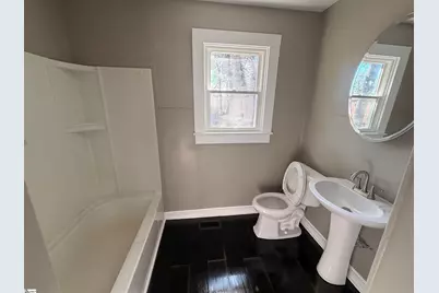 526 E Greer Street, Honea Path, SC 29654 - Photo 16