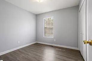 18 Warren Ct, Greenville, SC 29607 - Photo 10