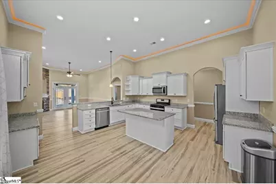 402 Grantleigh Court, Simpsonville, SC 29680 - Photo 14