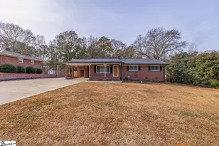 207 Maid Marion Dr, Union, SC 29379 - Photo 2