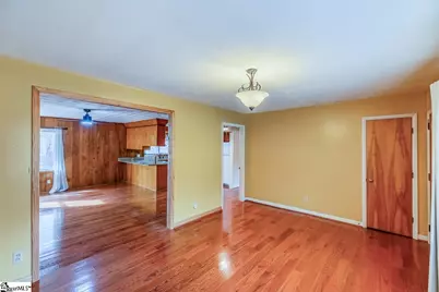 207 Maid Marion Drive, Union, SC 29379 - Photo 10