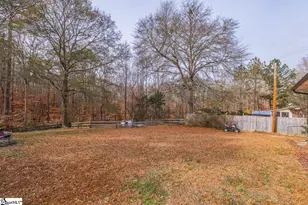 207 Maid Marion Dr, Union, SC 29379 - Photo 32