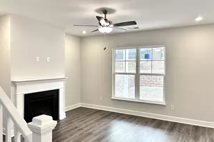 309 Blaine Ct, Greenville, SC 29607 - Photo 2