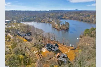 300 Lakecrest Drive, Greer, SC 29651 - Photo 44