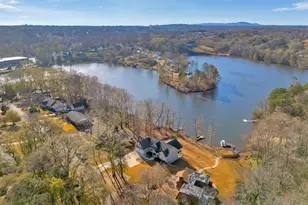 300 Lakecrest Dr, Greer, SC 29651 - Photo 44