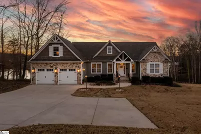 300 Lakecrest Drive, Greer, SC 29651 - Photo 2