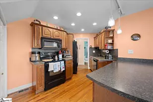 109 Matthew Dr, Belton, SC 29627 - Photo 8