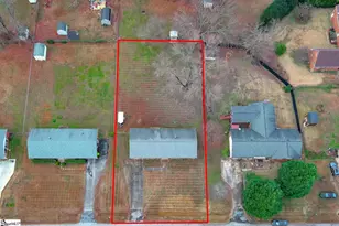 9 Merrimon Ave, Boiling Springs, SC 29316 - Photo 4