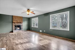 803 E Brookwood Dr, Landrum, SC 29356 - Photo 6