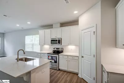 122 Aleppo Lane, Greer, SC 29651 - Photo 8