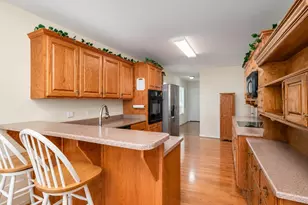 412 Winding Brook Ct, Greenville, SC 29617 - Photo 6