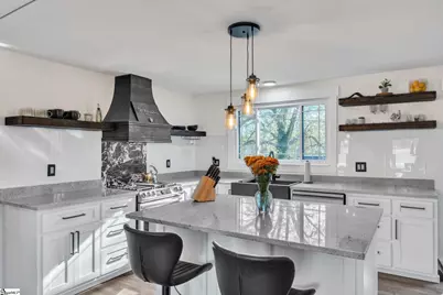 200 Saint Lo Circle, Easley, SC 29640 - Photo 2