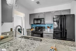 408 Townes St, Greenville, SC 29601 - Photo 10