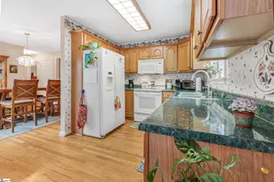 2000 Ridgeview Ln, Seneca, SC 29678 - Photo 16