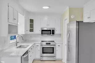 7 Milford Ct, Taylors, SC 29687 - Photo 6