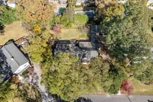 17 Balentine Dr, Greenville, SC 29605 - Photo 46