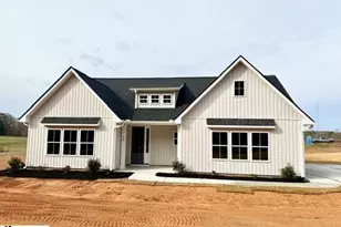 23 Henderson Rd, Gray Court, SC 29645 - Photo 2