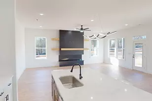 265 Ridge Rd, Wellford, SC 29385 - Photo 4