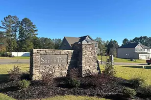 351 E Pyrenees Dr, Wellford, SC 29385 - Photo 6