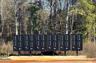 351 E Pyrenees Dr, Wellford, SC 29385 - Photo 24