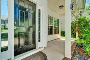 905 Morning Mist Ln, Simpsonville, SC 29680 - Photo 2