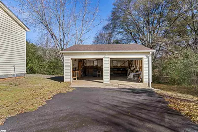 103 Woodleigh Drive, Taylors, SC 29687 - Photo 8