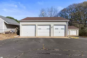 103 Woodleigh Dr, Taylors, SC 29687 - Photo 4