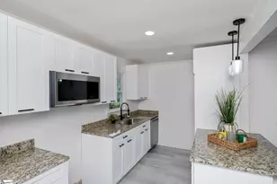 105 Foxhall Ct, Easley, SC 29640 - Photo 10