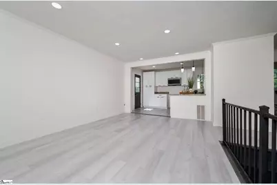 105 Foxhall Court, Easley, SC 29640 - Photo 4