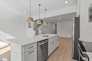 6 Redfield Pl, Simpsonville, SC 29681 - Photo 8