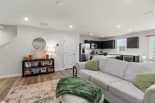 126 Sarnesfield Wy, Greenville, SC 29605 - Photo 6